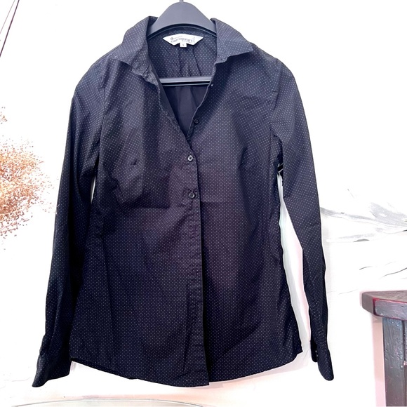 Polka dots button up feminine collared Shirt in dark navy blue - Picture 3 of 7